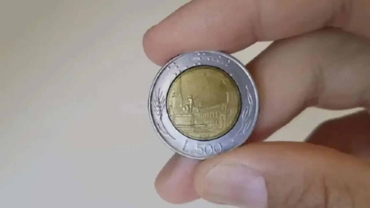 Hai le 500 Lire bimetalliche? Ecco quanto valgono
